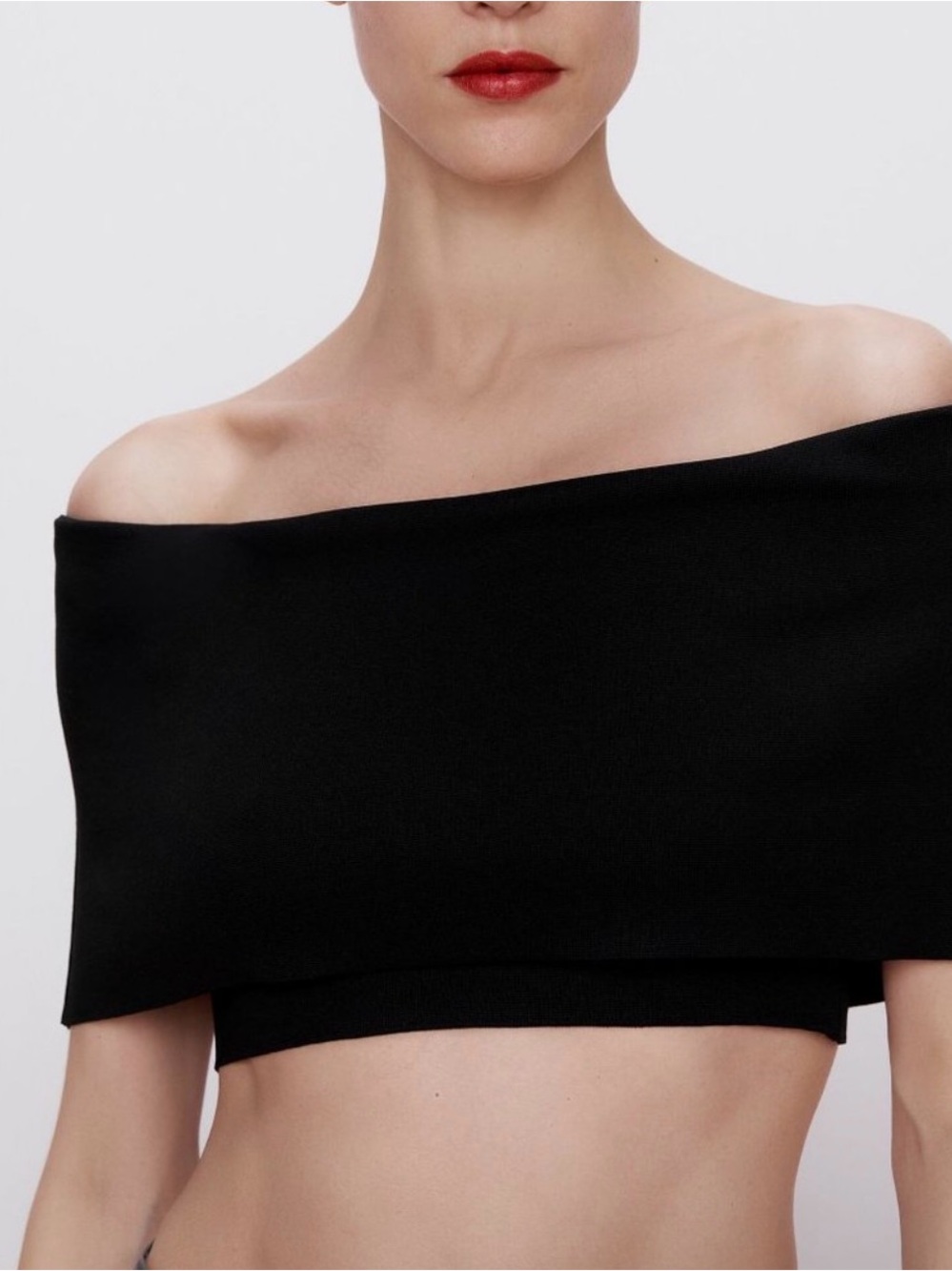 Zara Black Off-Shoulder Crop Top - Picture 2 of 5